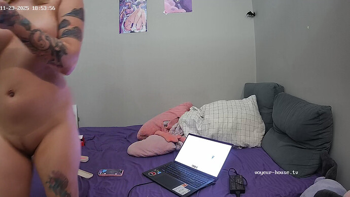 realm123-cam15-1763913264