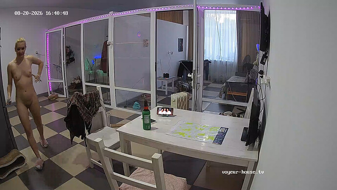 realm64-cam14-1787233406