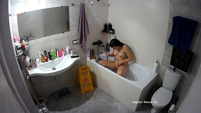 realm49-cam19-1703516612