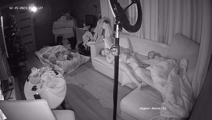 realm62-cam13-1702611421