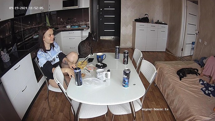 realm69-cam12-1726732945