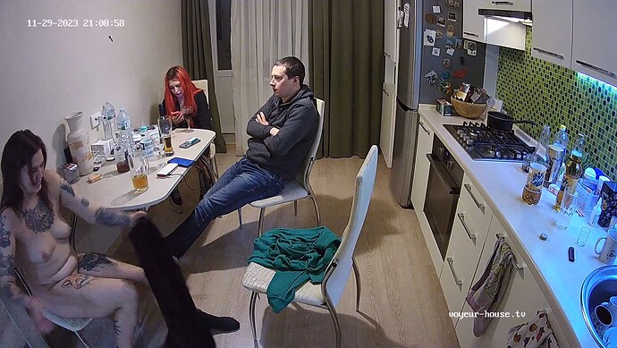 realm62-cam12-1701289425