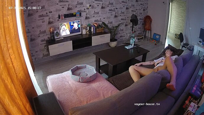 realm64-cam14-1753965874