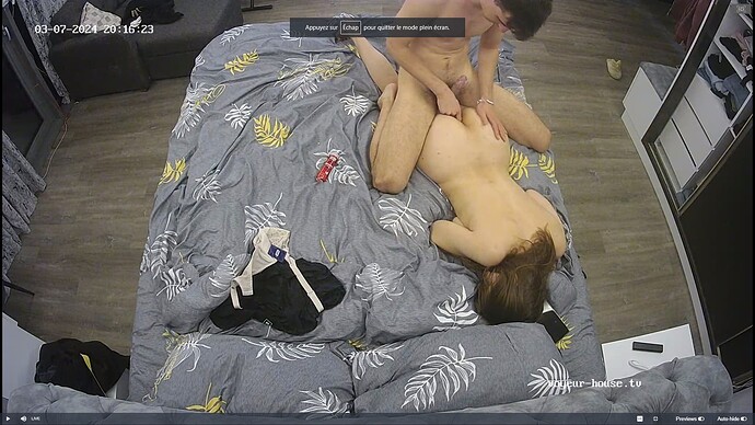 Ashampoo_Snap_jeudi 7 mars 2024_17h17m9s_004_Bedroom camera at Nikki, Arina reallifecam apartment at Voyeur House TV (cam18) - Google Chrome