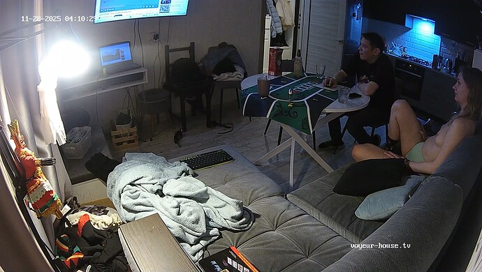 realm18-cam13-1764292264