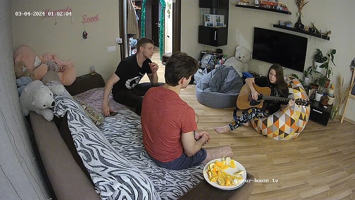 realm37-cam16-1709503359