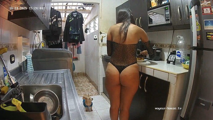 realm21-cam11-1761337524