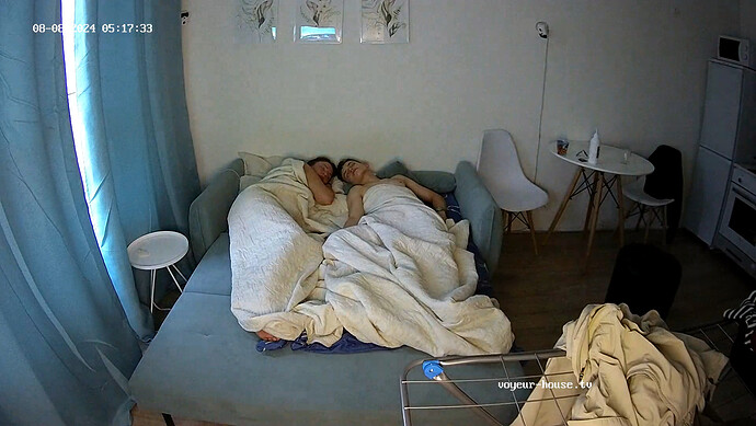 realm2-cam15-1723083547