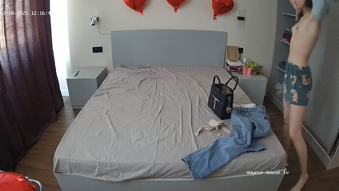 realm125-cam18-1766065044