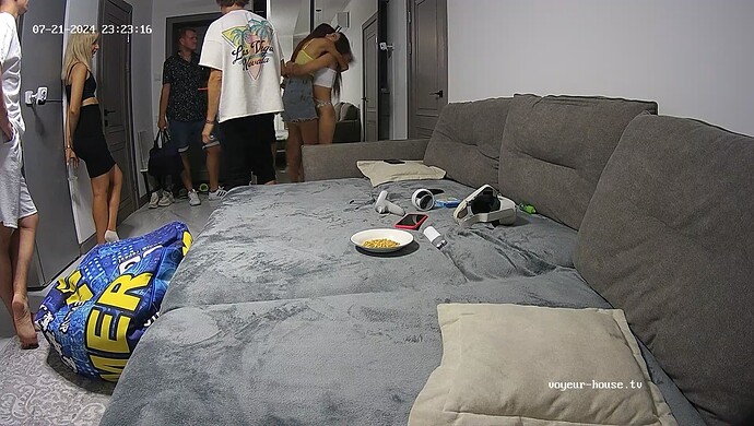 realm6-cam15-1721598134