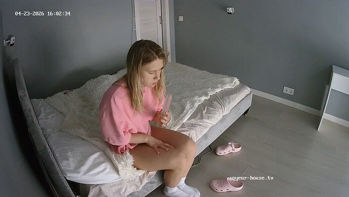 realm112-cam14-1776952636