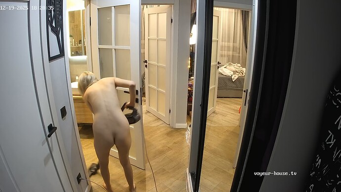 realm94-cam111-1766178340