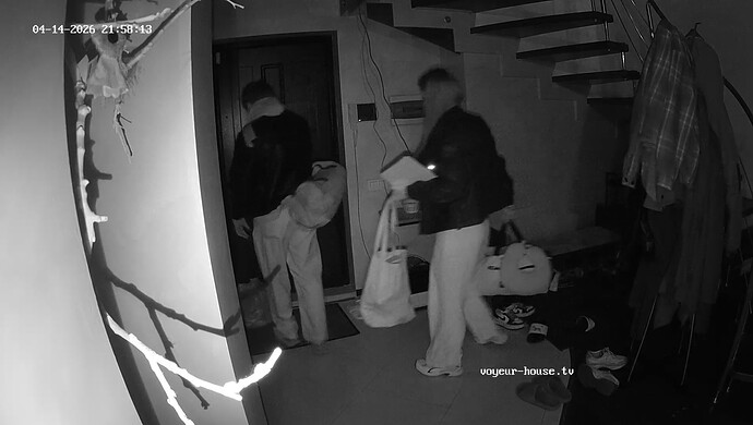 realm8-cam116-1776193144 (1)