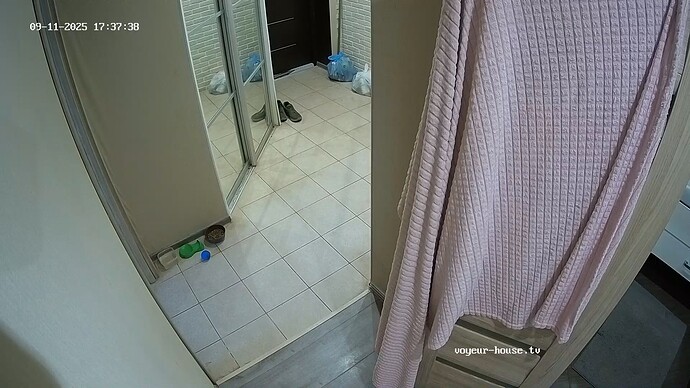 realm62-cam111-1757605910