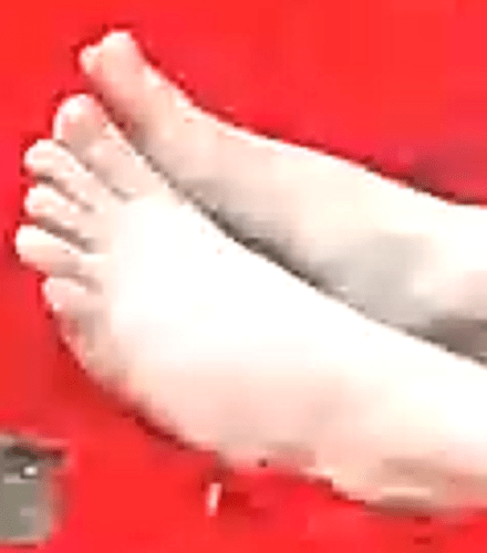 feet Lyla 1-28-23