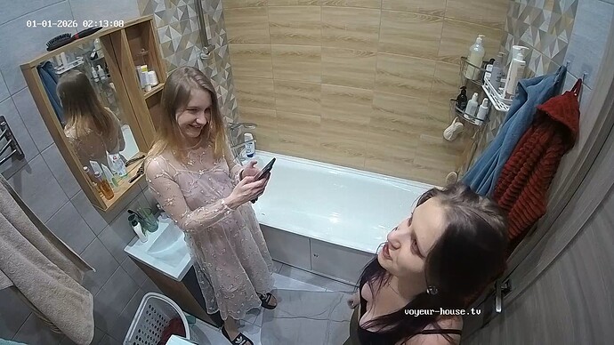 realm18-cam113-1767222911