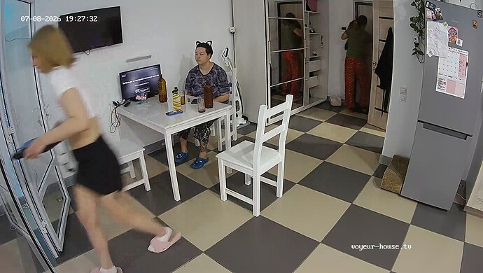 realm64-cam15-1783534927