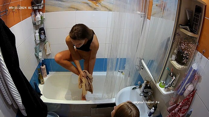 realm7-cam16-1726016662