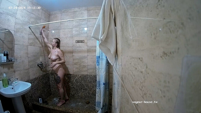 realm36-cam18-1721873165