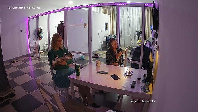 realm64-cam14-1785349993