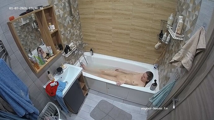 realm18-cam113-1767781889