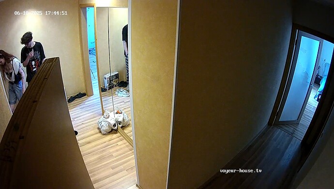 realm52-cam111-1749555931