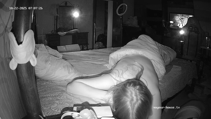 realm64-cam17-1761108292