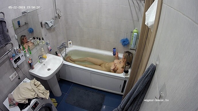 realm27-cam110-1716419382