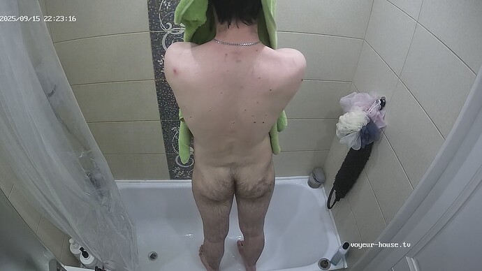 realm106-cam18-1757964242