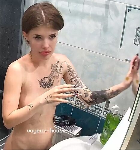 Kitty_Temptation_010
