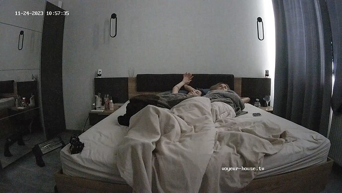 realm8-cam18-1700816279