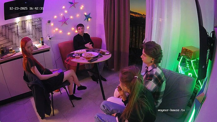 realm10-cam11-1766497678