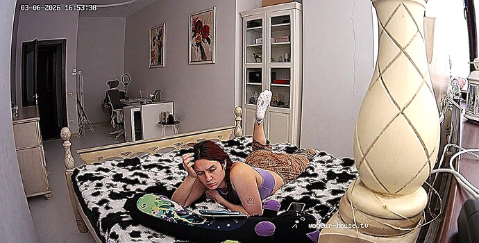 realm8-cam18-1772808862