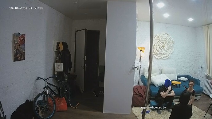 realm17-cam16-1728575986