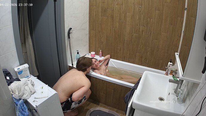 realm42-cam19-1776890368