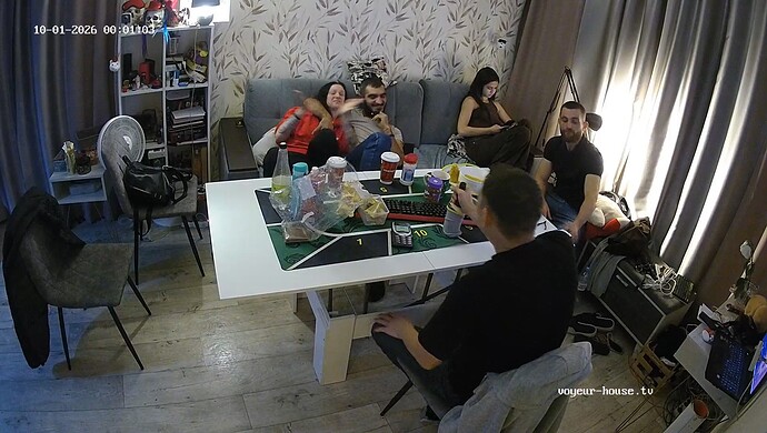 realm18-cam15-1790802110