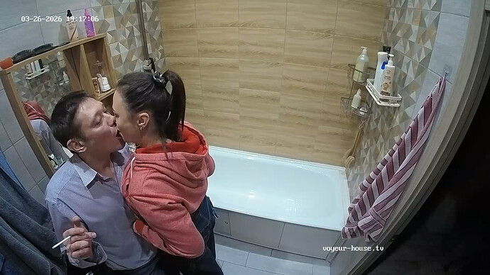 realm5-cam15-1774542372