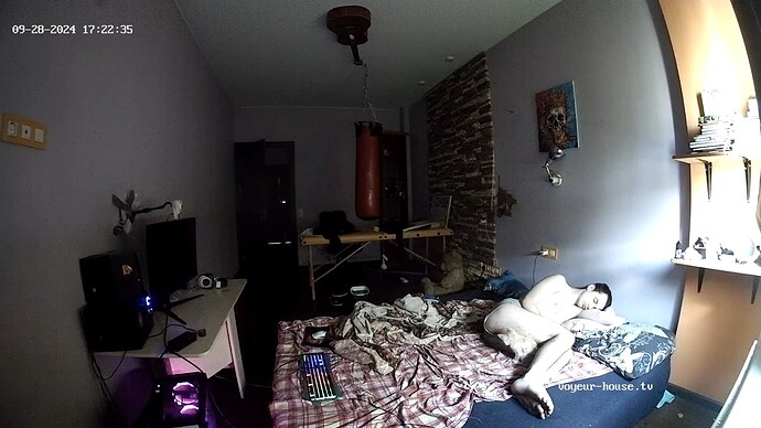 realm93-cam16-1727533746