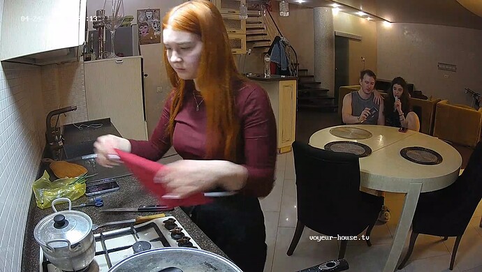 realm8-cam11-1777060728