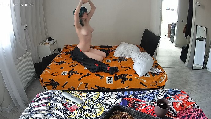 realm5-cam15-1765640507