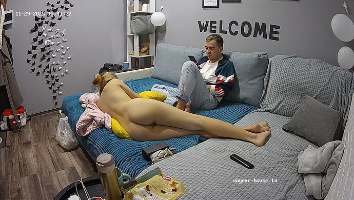 realm107-cam15-1764427326