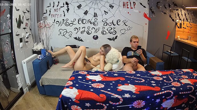 realm94-cam15-1763307932