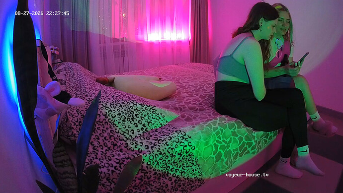 realm64-cam16-1787858910