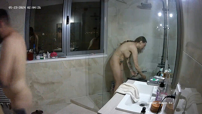 realm20-cam18-1716470220