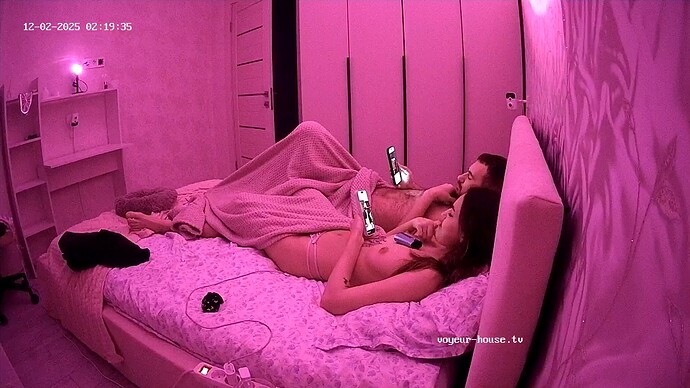 realm13-cam16-1764639485