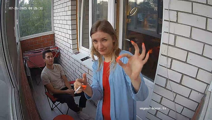 realm64-cam112-1753493912