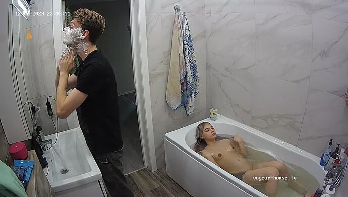 realm67-cam19-1701803027