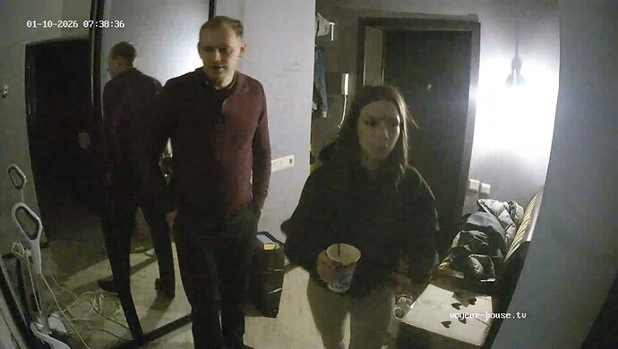 realm64-cam111-1768030905