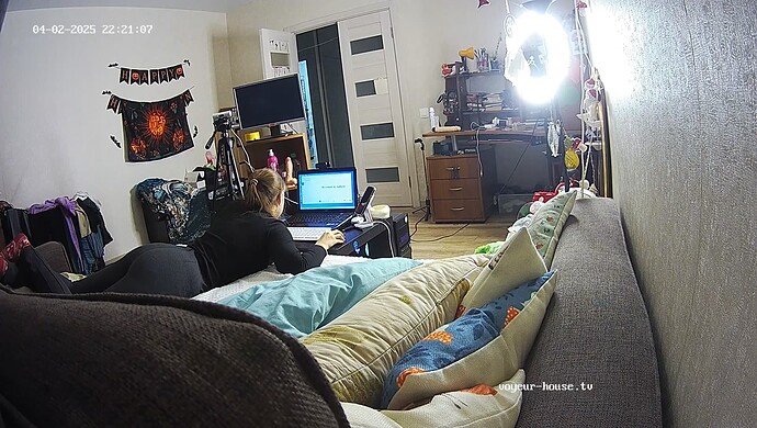realm71-cam14-1743621751
