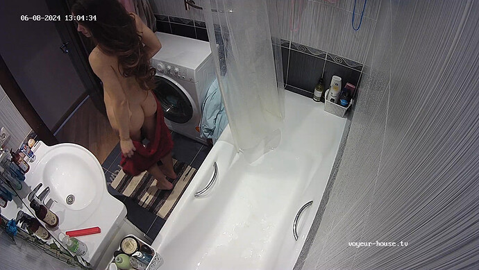 realm37-cam111-1717902700